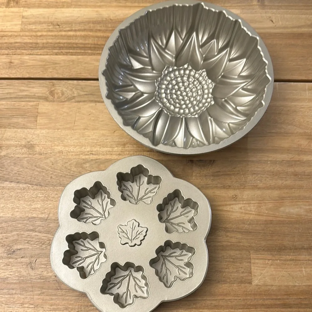 NORDIC WARE HARVEST PANS